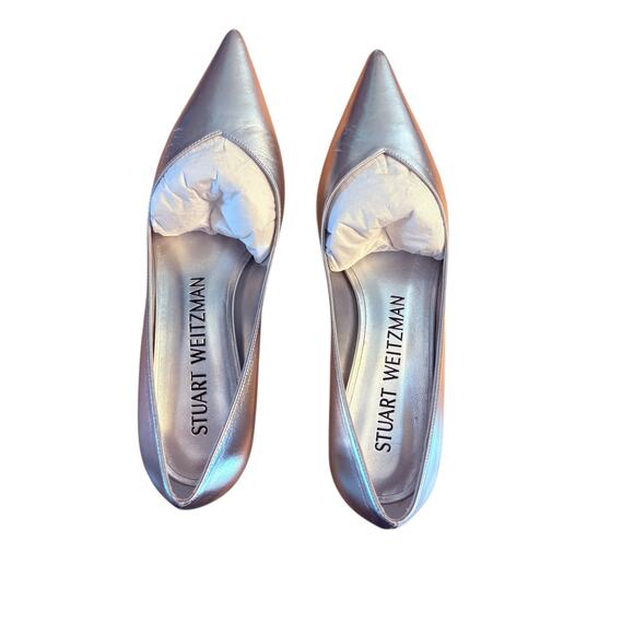 Stuart Weitzman Metallic Silver Pointed Toe Kitten Heel Pumps Designer Shoes 8.5 - Picture 2 of 12
